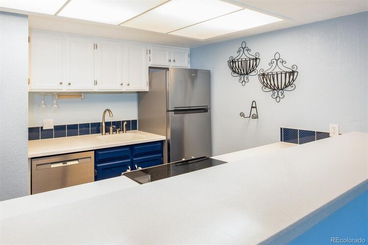 Property Photo: 670 S 7th Avenue 249 CO 80443