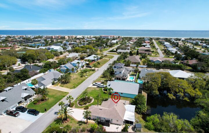 Property Photo:  107 Sandpiper Blvd  FL 32080