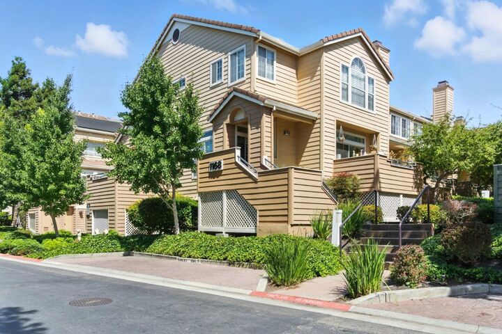 Property Photo: 1168 La Rochelle Terrace B CA 94089