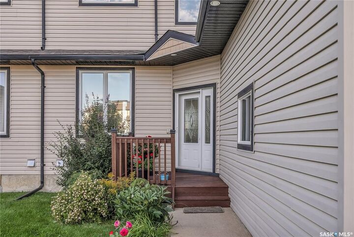 Property Photo:  118 Hampton Circle 14  SK S7R 0C9 