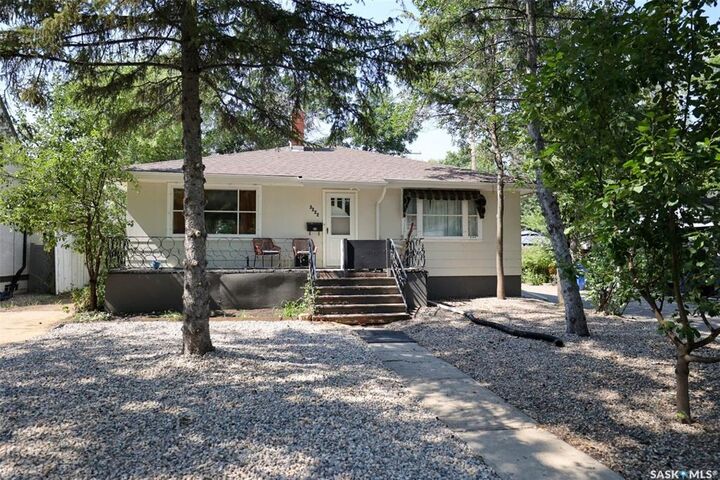 Property Photo: 3222 Rae Street SK S4S 1S2