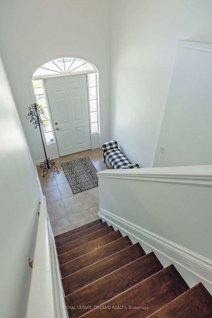 Photo de la propriété: 780 Whitehaven Crescent ON N6G 4V6