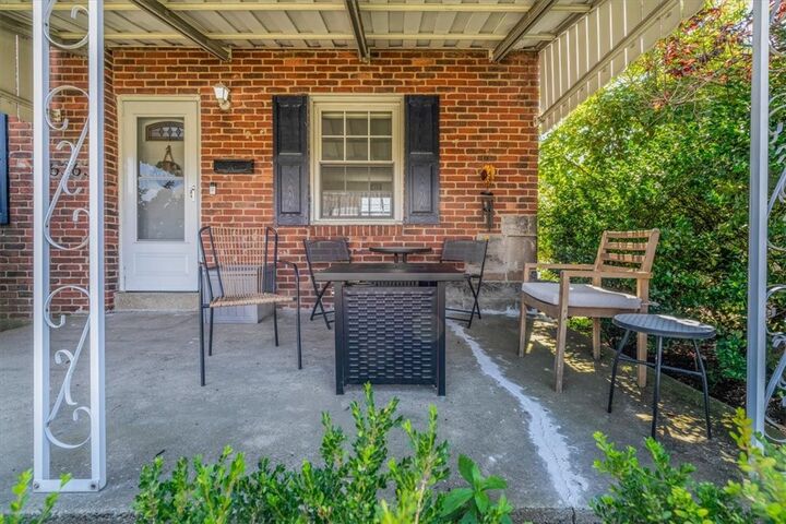 Property Photo: 5363 Greenridge Dr PA 15236