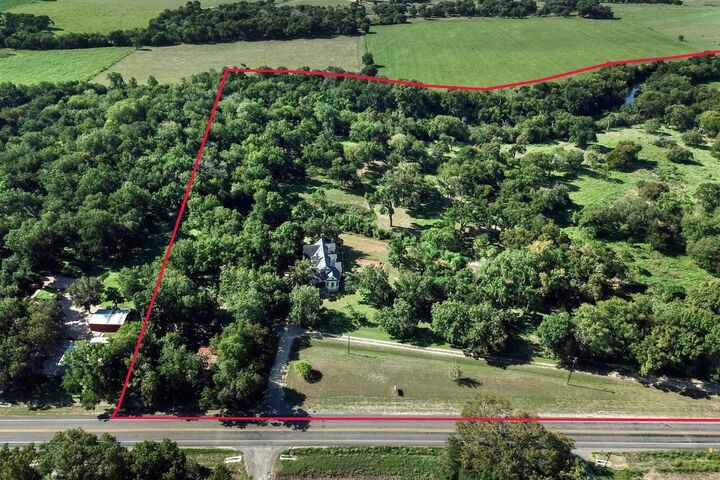 Property Photo: 11900 Fm 1660 TX 78634