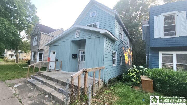 Property Photo: 905 Prendergast Avenue NY 14701