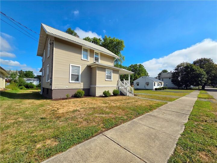 Property Photo:  336 W Center Street  NY 14901 