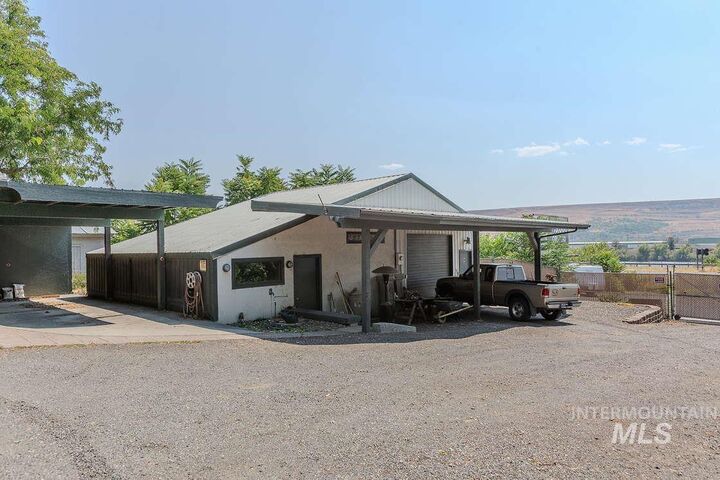 Property Photo:  4940 Hatwai Road  ID 83501 