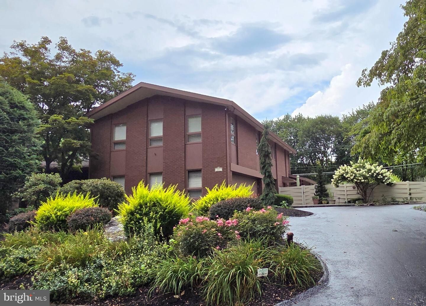 Property Photo: 1617 Meadowlark PA 19610