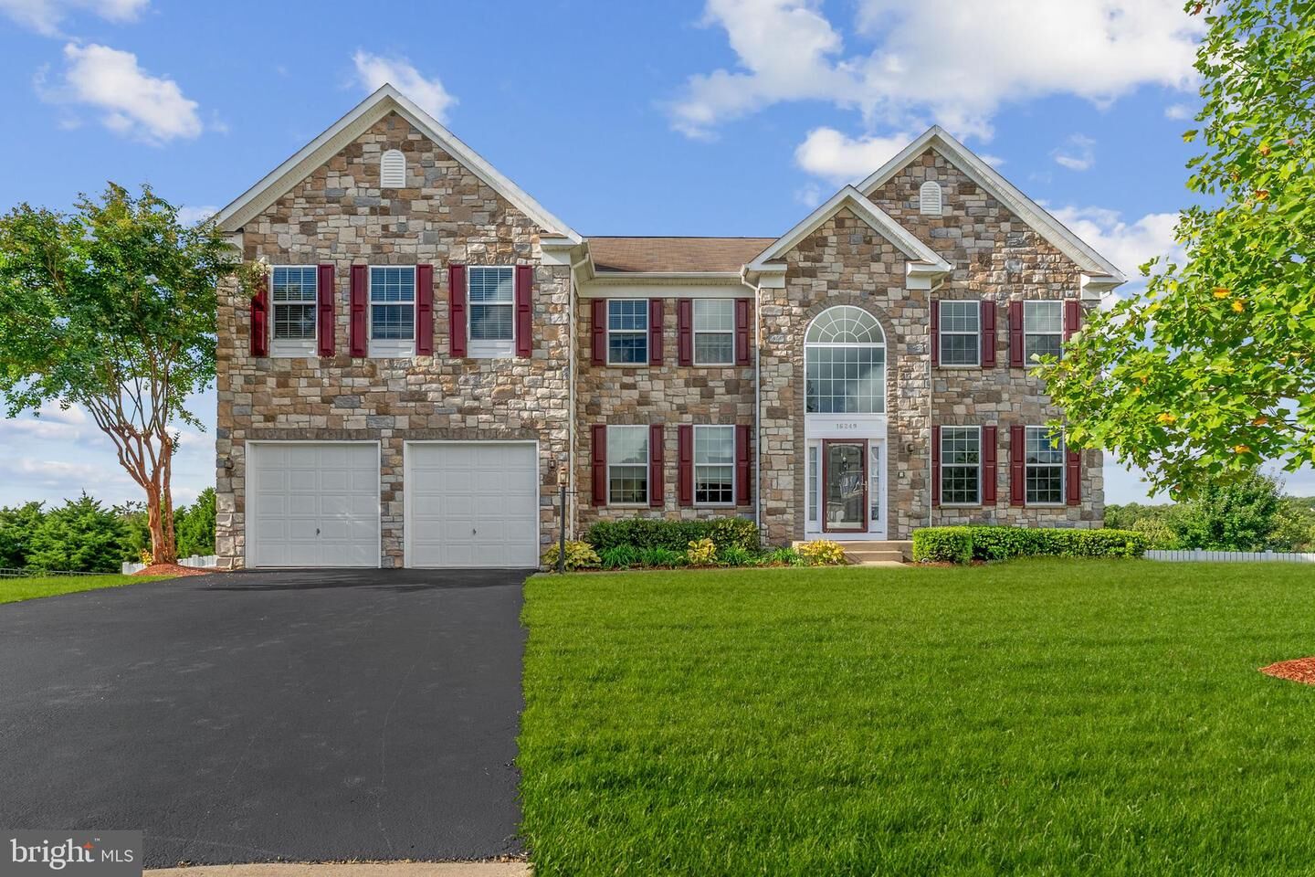 Property Photo:  16249 Chase Eagle Lane  VA 22191 
