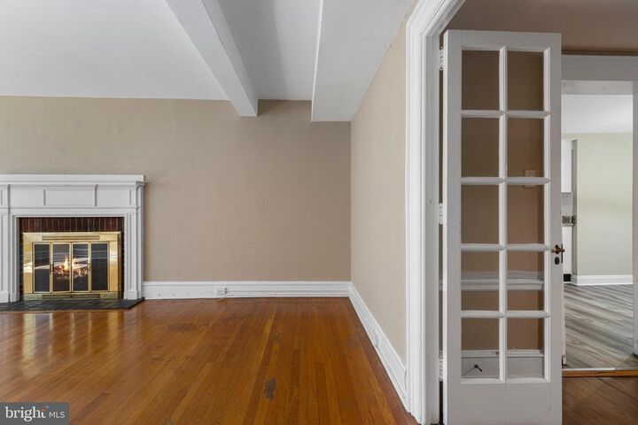 Property Photo: 415 City Avenue H-2 PA 19066