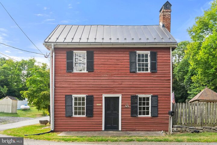7379 Queen St  Middleway WV 25430 photo