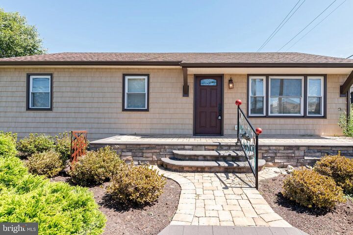 Property Photo: 10 N Park Street MD 21601