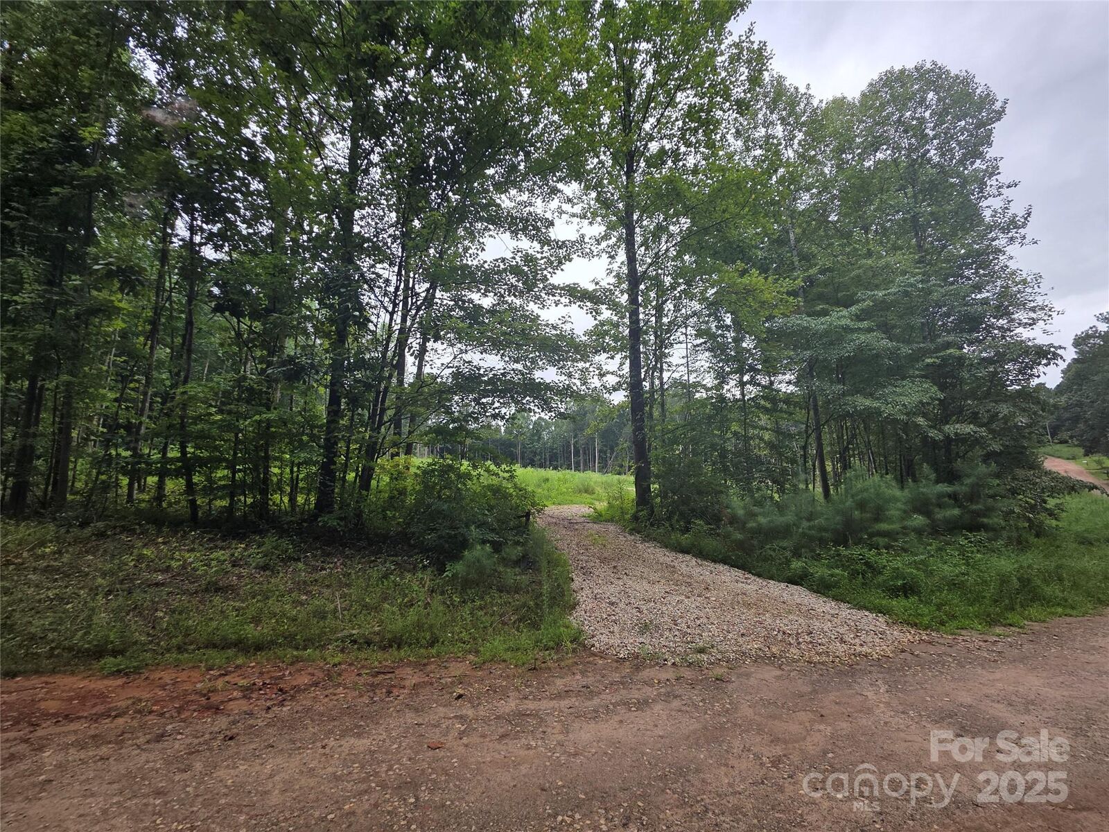 Property Photo: 274 Deerchase Circle NC 28625