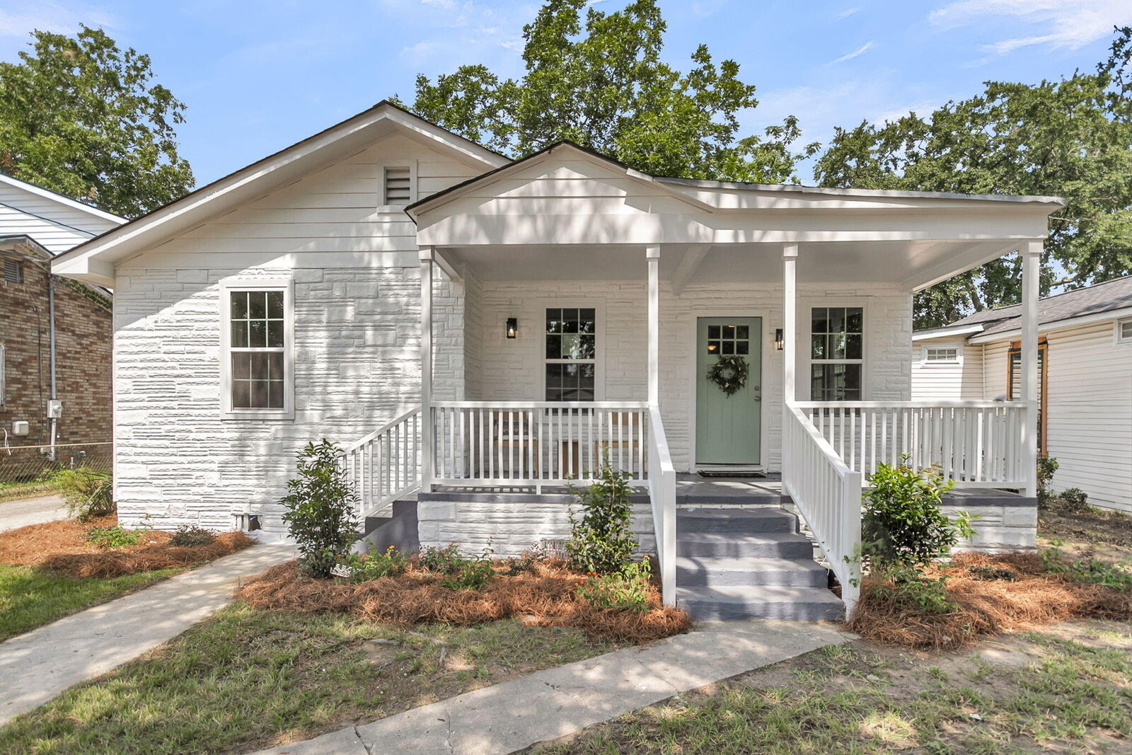 Property Photo:  1912 Boxwood Avenue  SC 29405 
