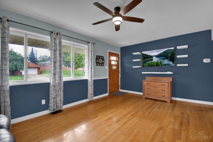 Property Photo: 4643 Amesborough Road OH 45420