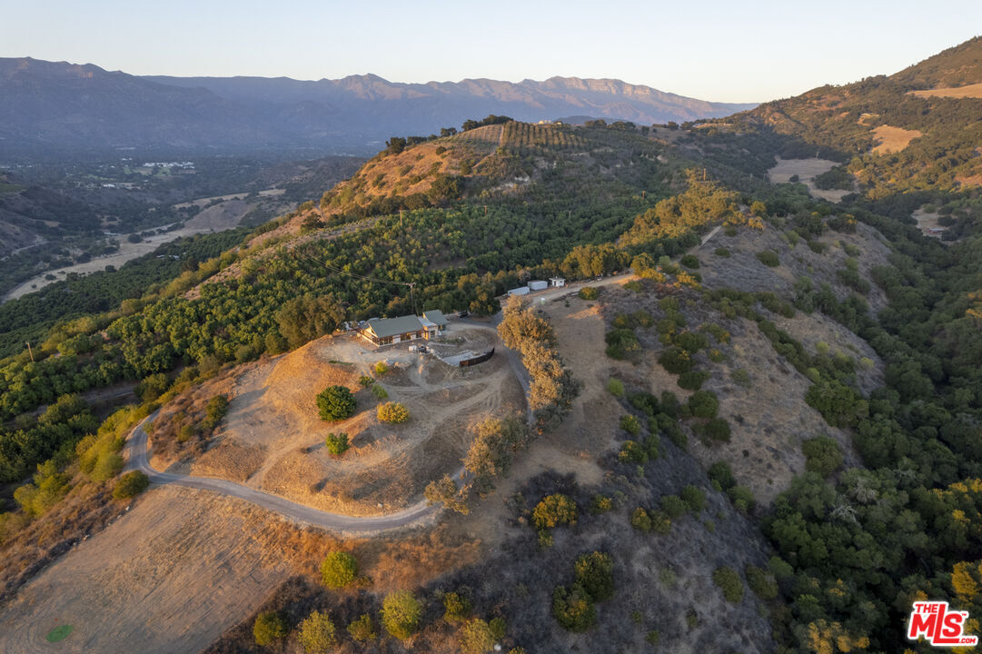 Property Photo:  10880 Creek Rd  CA 93023 