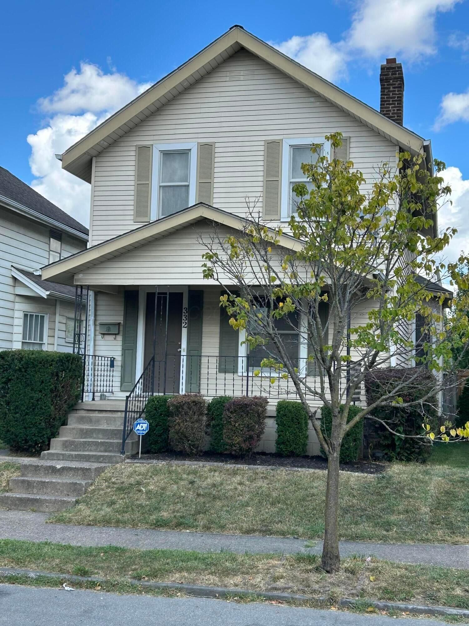 Property Photo: 332 Sheldon Avenue OH 43207