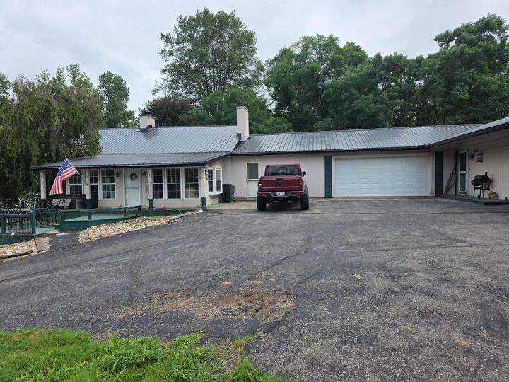 Property Photo: 6726 County Road 22 OH 43019