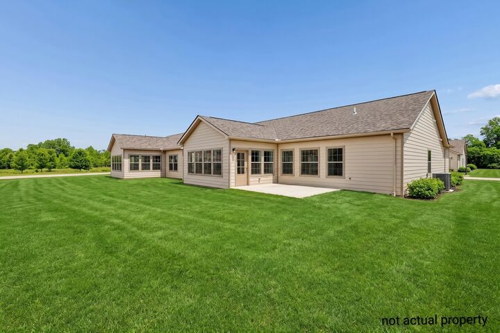 Property Photo: 653 Exeter Way OH 43302