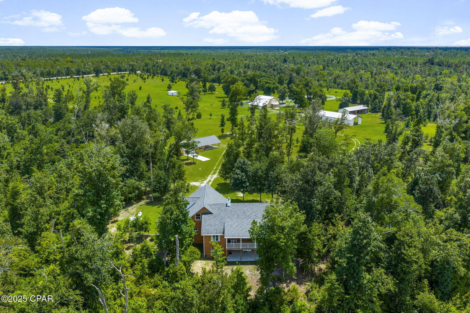 Property Photo: 13935 Blue Springs Road FL 32466