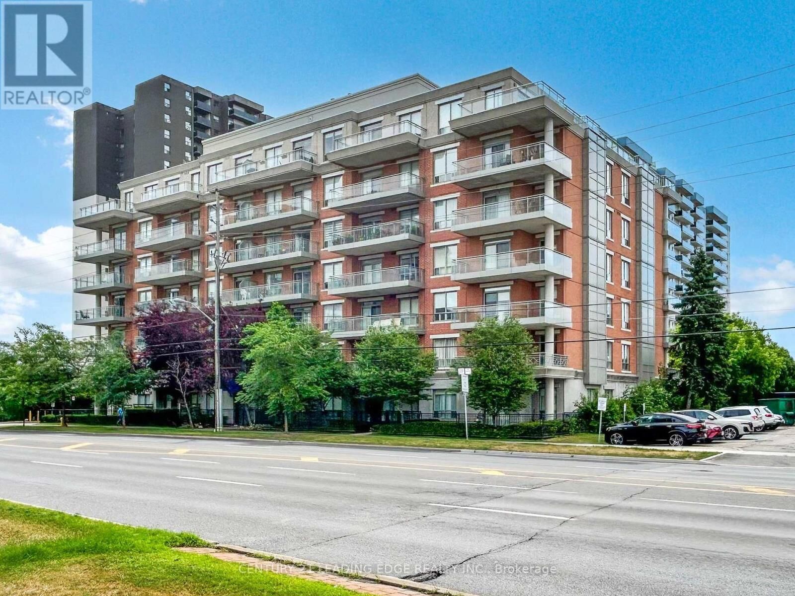 Property Photo: 777 Steeles Avenue West Lph6 ON M2R 3Y4