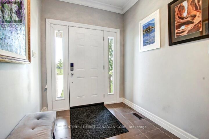 Property Photo: 1744 Cherrywood Trail ON N6H 0E2
