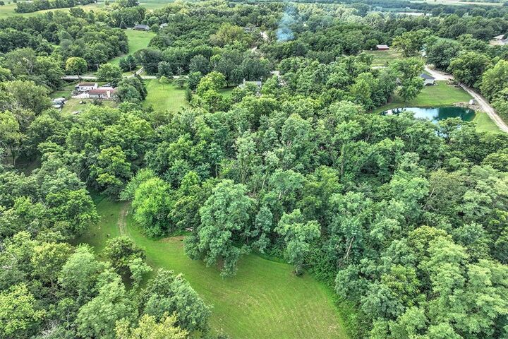 Property Photo: 9822 Cabin Road IL 62501