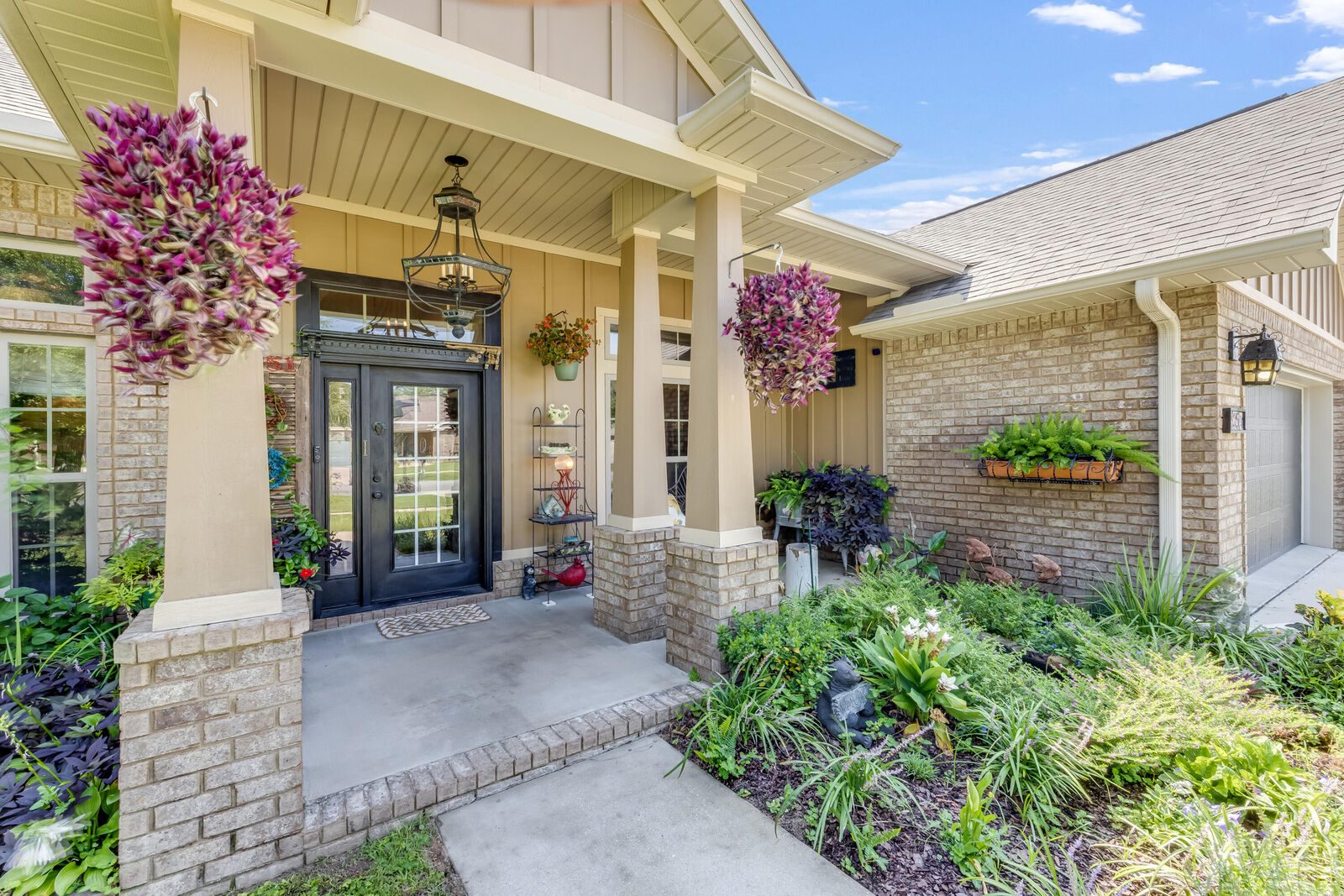 Property Photo: 5351 Wyndell Circle FL 32539