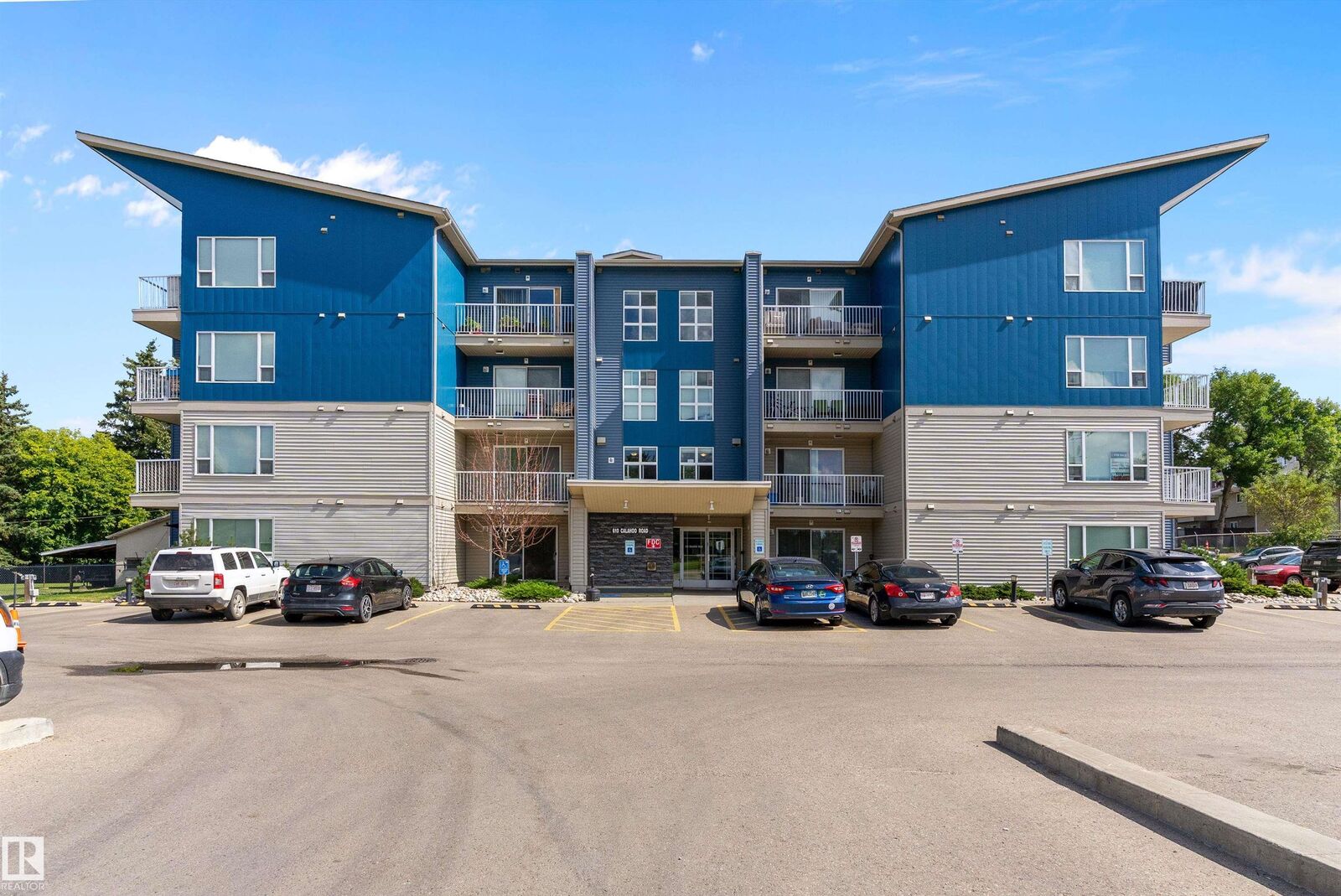 Property Photo: 610 Calahoo Road 111 AB T7X 1R1