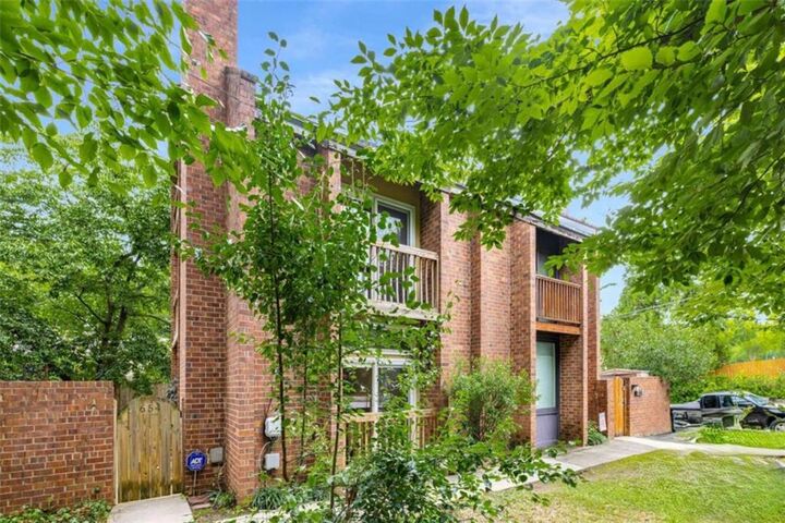 Property Photo:  654 Cleburne Terrace  GA 30306 