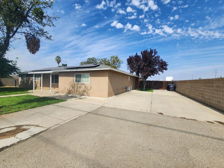 Property Photo:  5771 Belmont Avenue  CA 93727