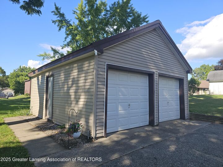 Property Photo:  430 W Main Street  MI 48888 