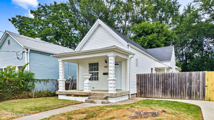 Property Photo: 2647 Alford Ave KY 40212