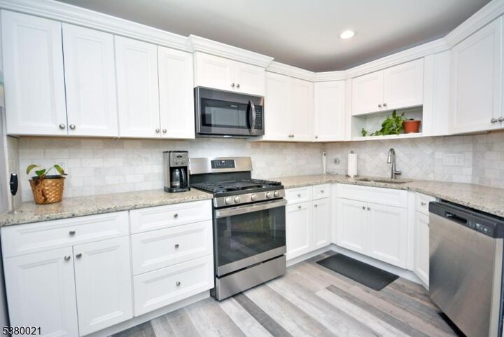 Property Photo: 147 Potomac Dr Ondo NJ 07920