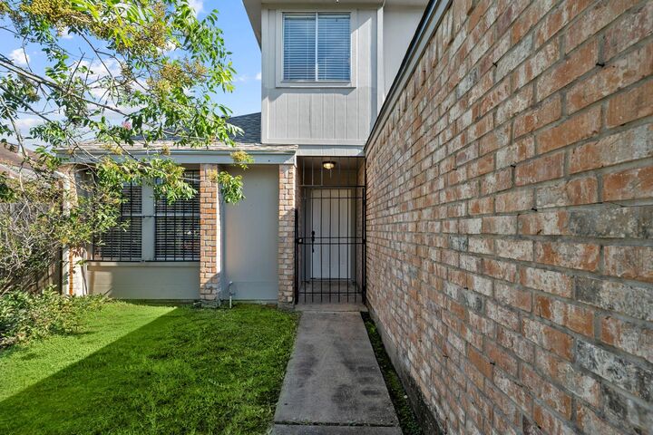 Property Photo:  8514 Deer Meadow Drive  TX 77071 