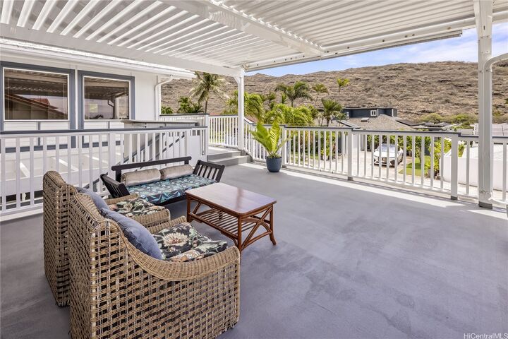 Property Photo: 1262 Pihana Street HI 96825