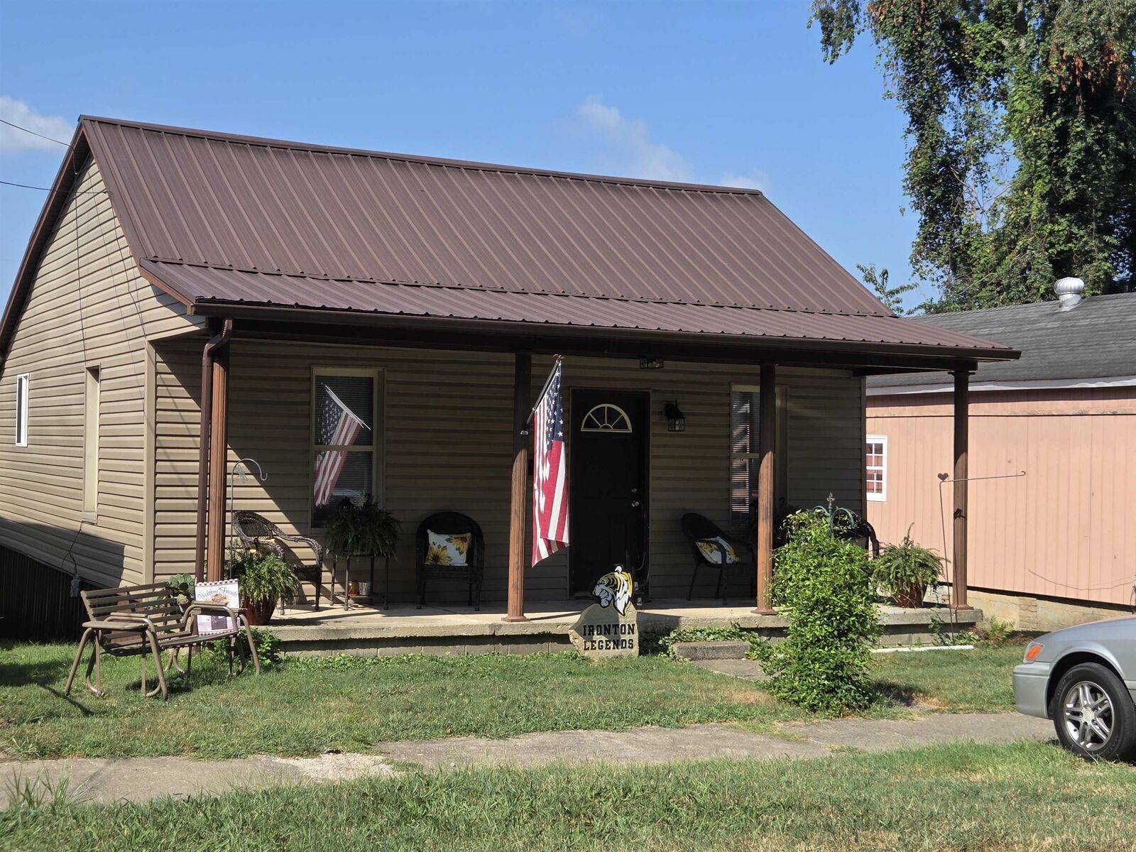 Property Photo:  520 South 10th Street  OH 45638 