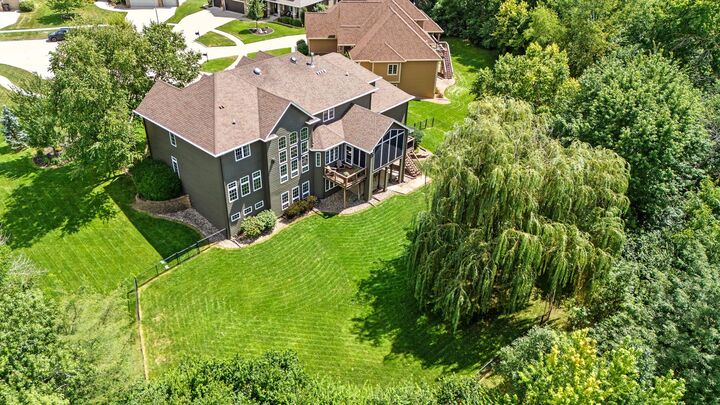 Property Photo: 4108 NE Hillcrest Court IA 50021