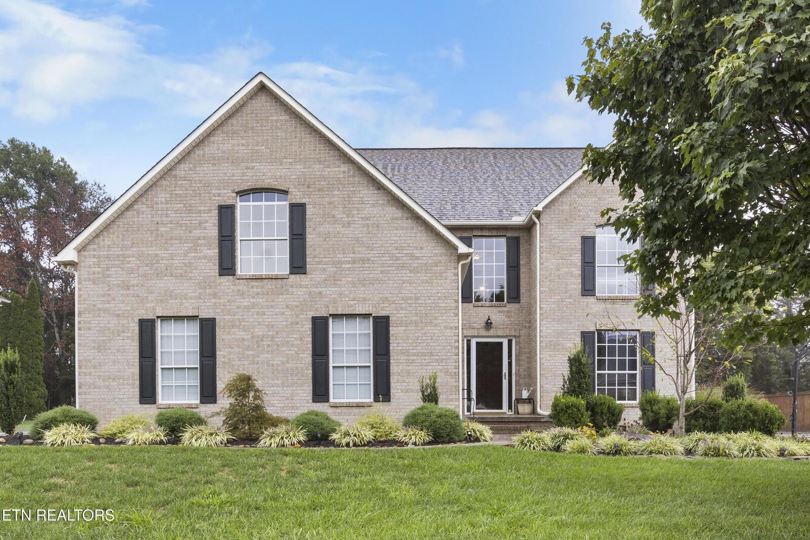 Property Photo:  8464 Lawnpark Drive  TN 37923 