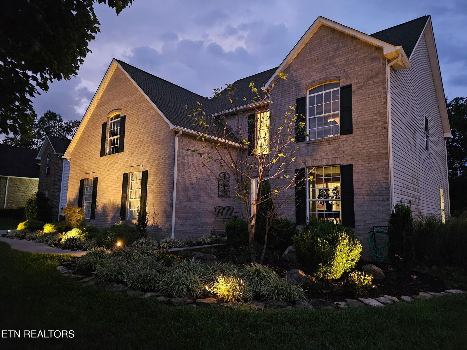 Property Photo:  8464 Lawnpark Drive  TN 37923 