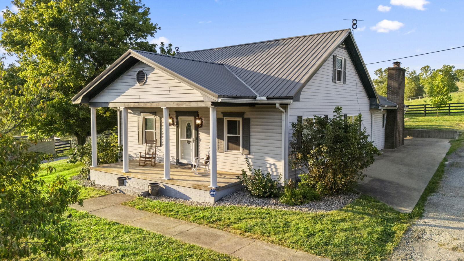 Property Photo: 154 Double Culvert Road KY 40324