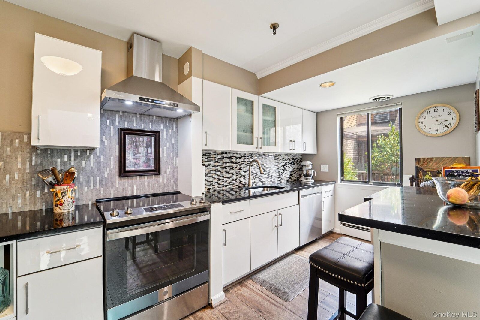 Property Photo: 15 Greenridge Avenue 16 NY 10605