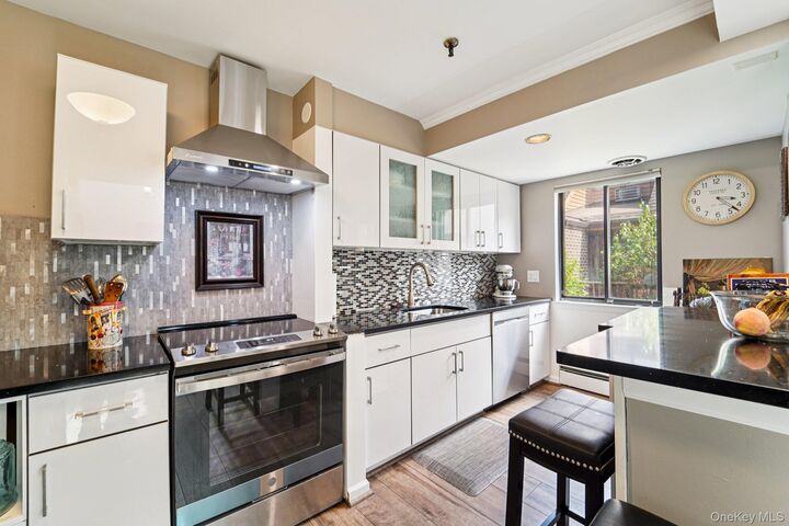 15 Greenridge Avenue 16  White Plains NY 10605 photo