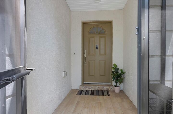 Property Photo: 1052 Malletwood Drive FL 33510