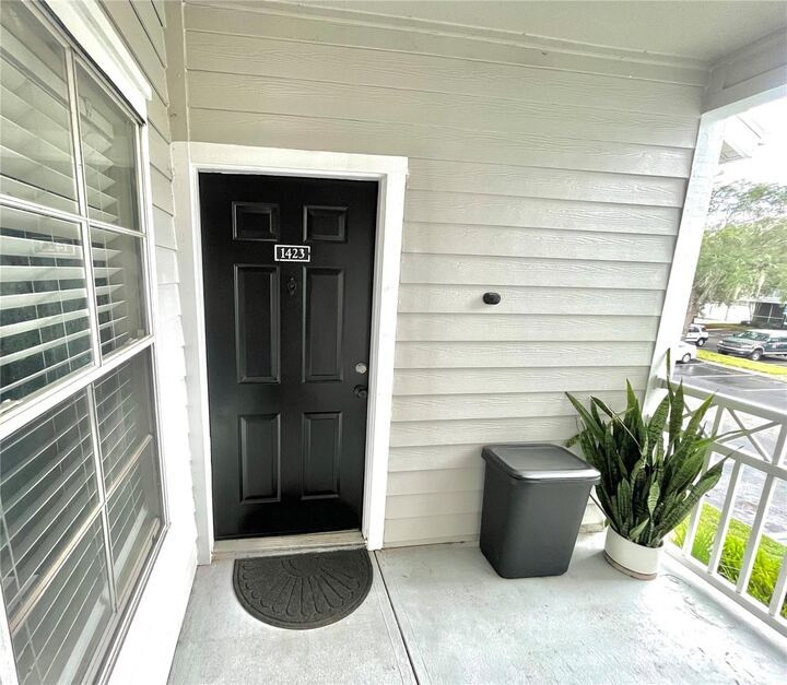 Property Photo: 2315 Midtown Terrace 1423 FL 32839