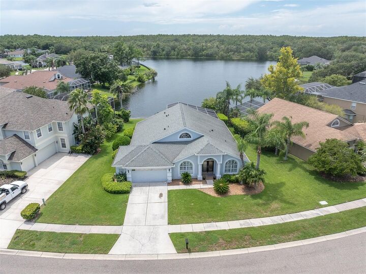 Property Photo: 18808 Chaville Road FL 33558