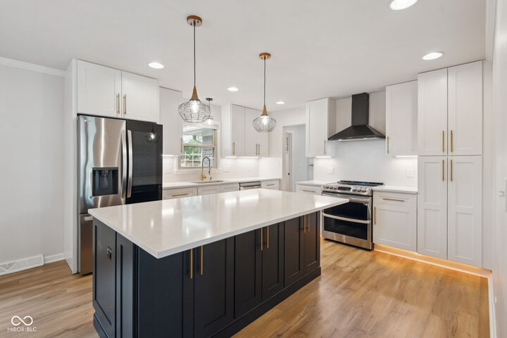 Property Photo: 3859 Colonial Drive IN 47203