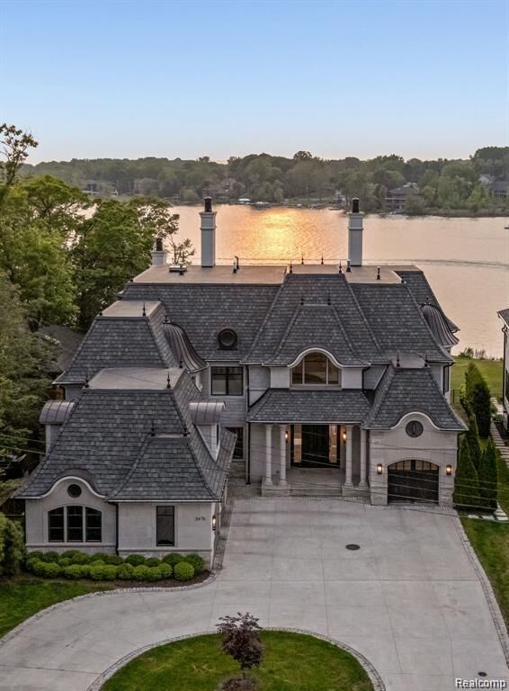 2676 Lari Court  West Bloomfield MI 48324 2226 photo