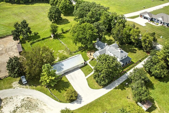 Property Photo: S75w35621 Wilton Rd WI 53119