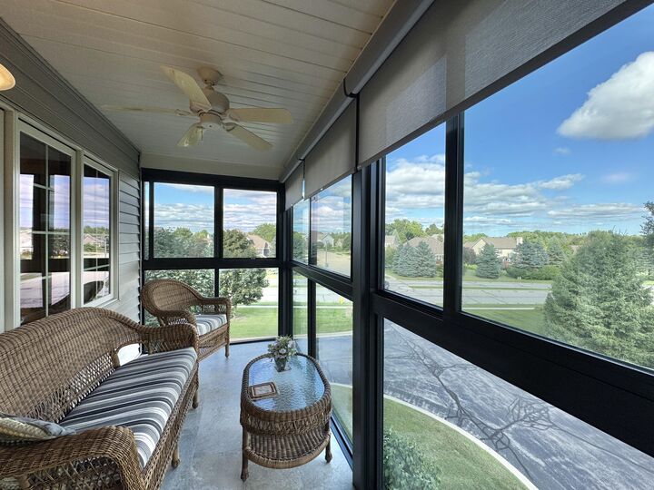 Property Photo: 291 Oconomowoc Pkwy 302-2 WI 53066